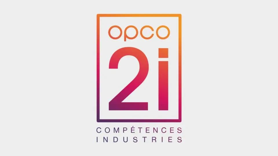 Échange entre un conseiller et une dirigeante d'entreprise